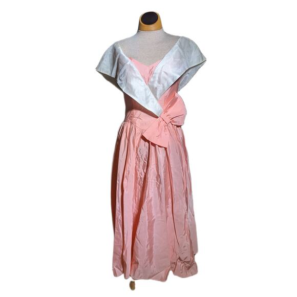 Vtg 1970s Alfred Angelo Peach Bow Accent Wrap Shoulder Formal Midi Dress Sz 6 - Picture 2 of 7